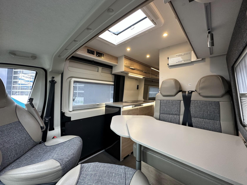 Dethleffs Globetrail 640 BTW voertuig  foto: 2