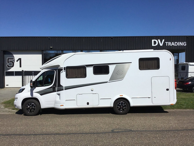 Knaus R22 700 MEG PLATINUM AUTOMAAT, LEVEL, 25.000KM foto: 17