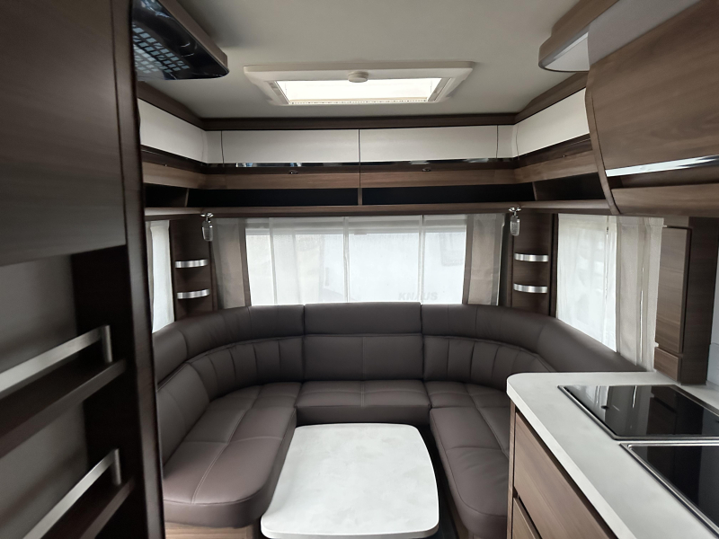 Tabbert Puccini 550 E 2.3 / enkele bedden  foto: 8