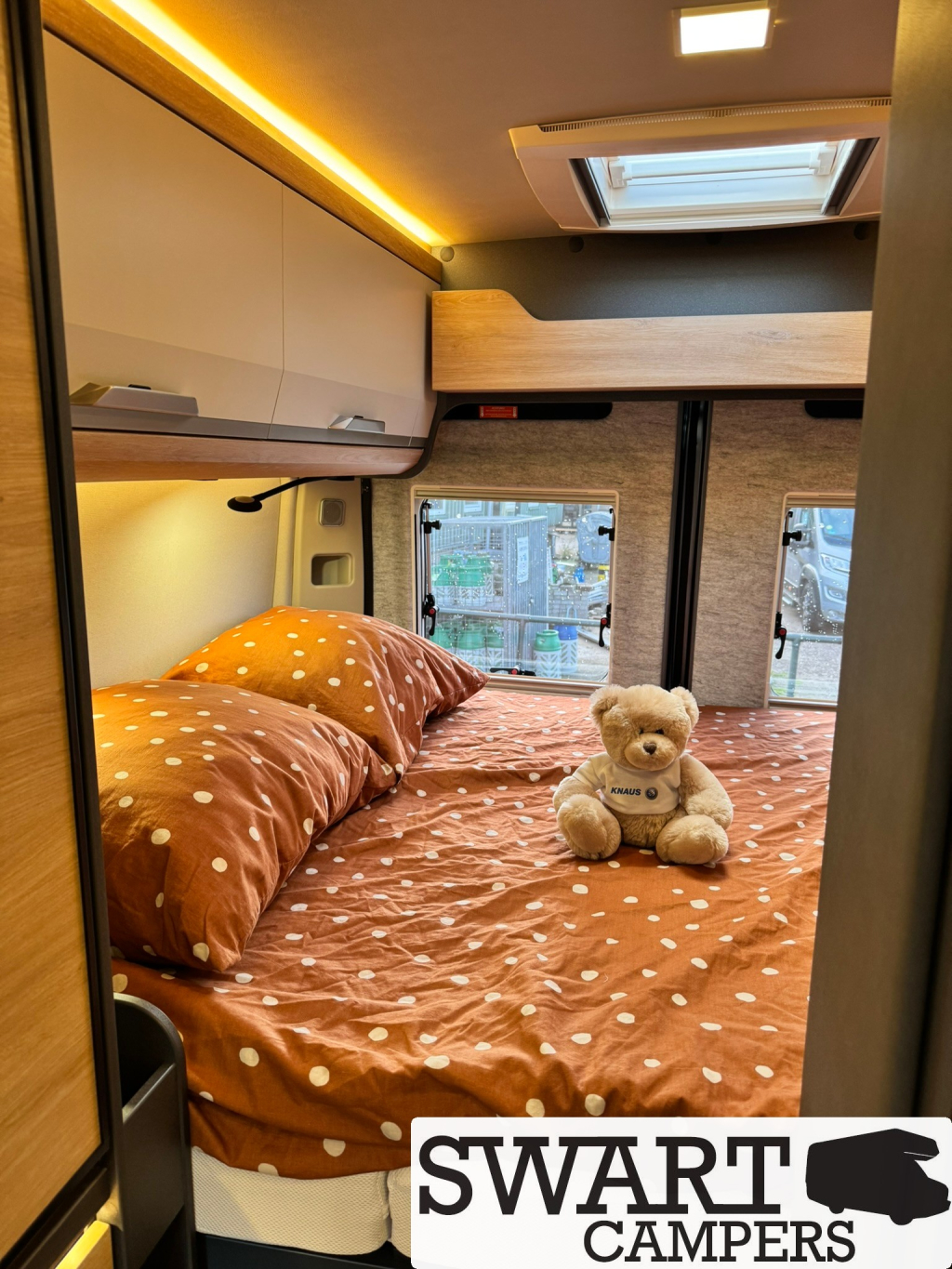 Knaus Boxlife 600 MQ Platinum Selection, Cama transversal Autom&aacute;tico foto: 17