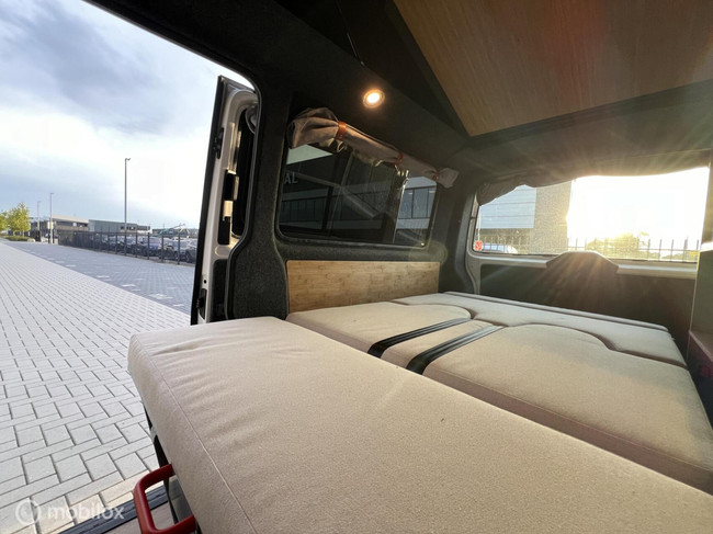 Volkswagen T6 2019 L2H1 Florida Two-tone AUTOMAAT foto: 7