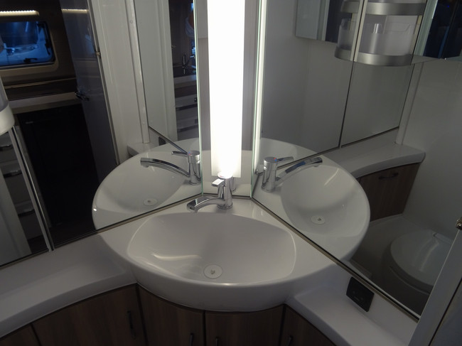 Hobby On Tour 460 DL foto: 10