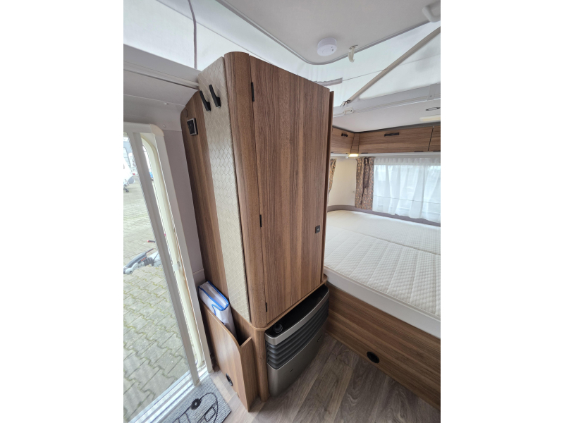 Eriba Touring Legend 310 2023 Truma Mover Hymer foto: 16