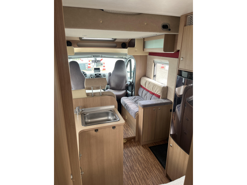 B&uuml;rstner Quadro 664 IT - Hubbett - Solarpanel Foto: 14