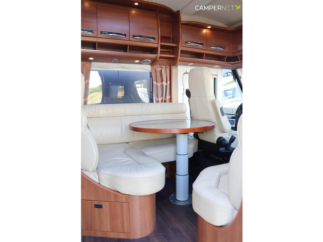 Carthago CHIC E-LINE I 51 YACHTING 180hp Automatic | Without pull-down bed | Alde heating | Single beds | Solar panels | Inverter | Double bo photo: 5