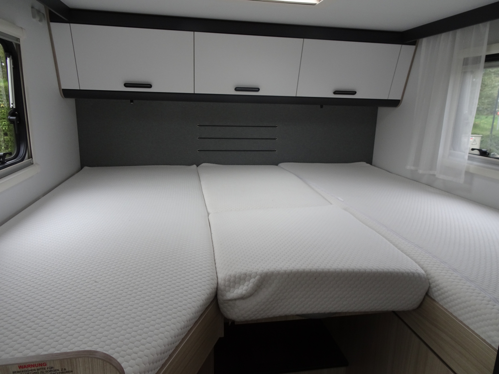 ADRIA SUN LIVING S 70 SL foto: 9