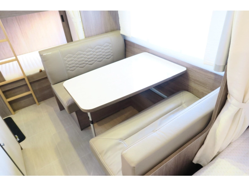 Bürstner IC Line 495 TK INCL VOORTENT+GARAGE  foto: 6