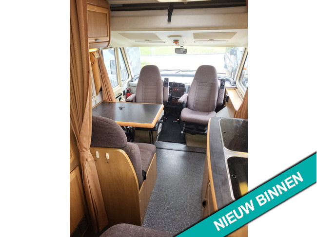 Fiat 2.8jtd HYMER 574 FRANSBED HEFBED 4 PERSOONS foto: 8