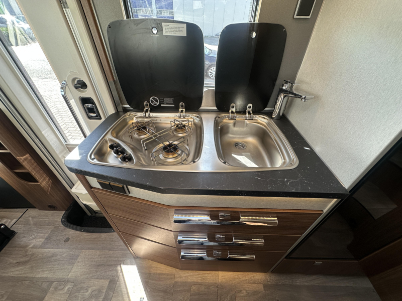 Hymer B 580 MCI Mercedes ALKO Automaat  foto: 12
