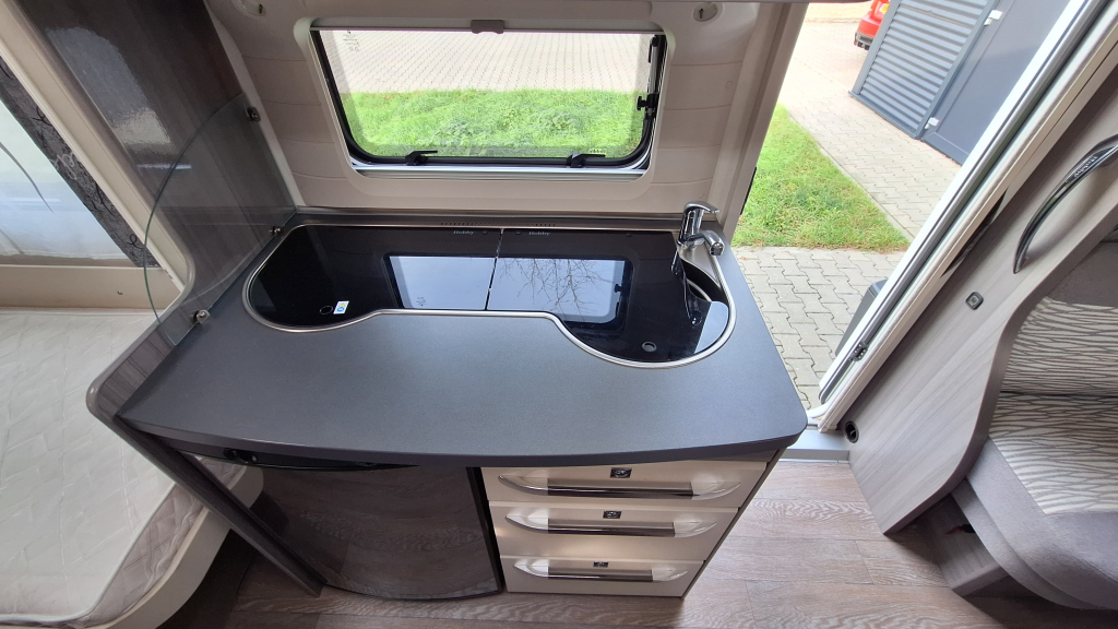 Knaus Caravans 460 DL Mover + Luiffel enkele bedden