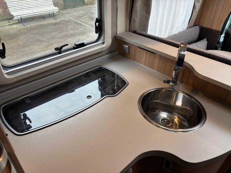 Knaus Sun Ti 700 MX  foto: 17