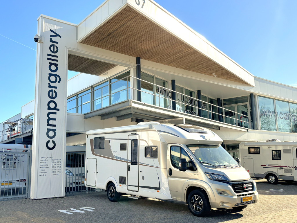 Bürstner Lyseo Privilege 727 TD ENKELE BEDDEN + FACE TO FACE