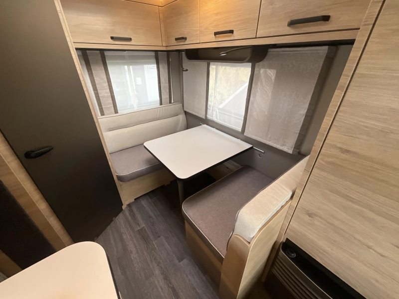 Weinsberg CaraOne Edition HOT 390 QD COMPACT-ACTIE MODEL  foto: 3