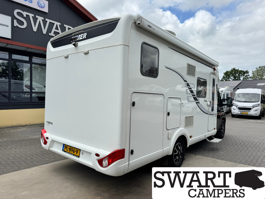 Hymer Tramp T 578 CL, single beds photo: 2