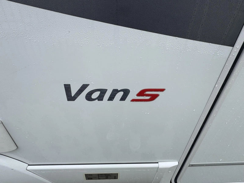 Hymer Van 520 S Einzelbetten Raumwunder Foto: 25