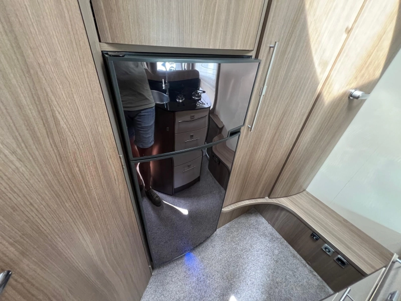 Challenger Prium XL FULL OPTIONS | Levelsyst.  foto: 6