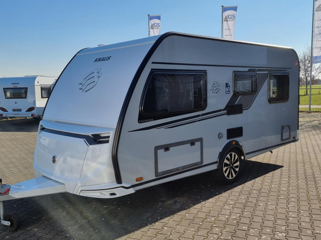 Knaus Sudwind 450 FU 60 Years edition