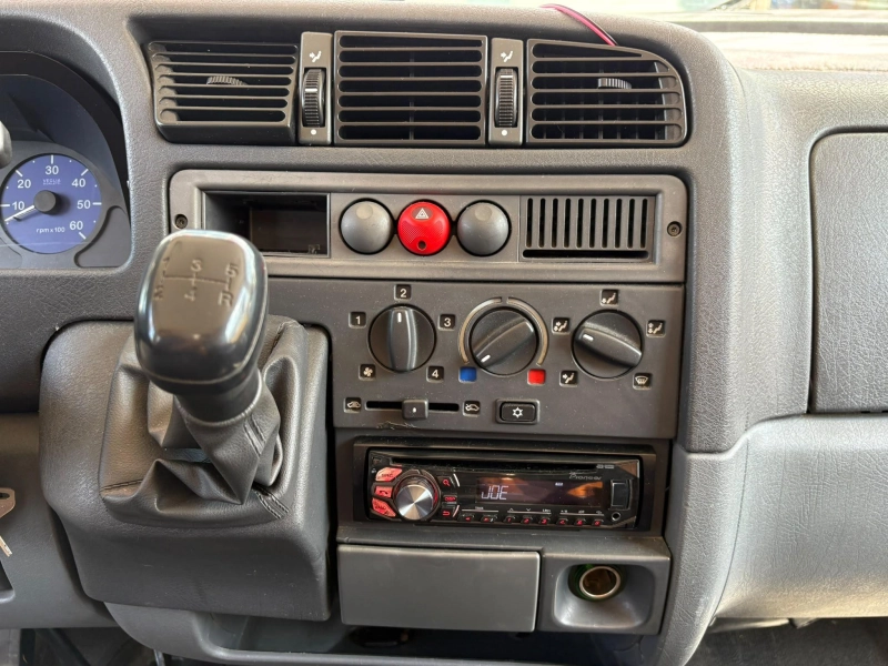 Hymer B 584 Klimaanlage, Hubbett, 137DKM! Foto: 22