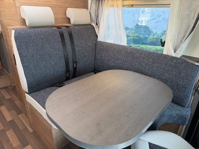 Weinsberg CaraCore 650 MEG foto: 7