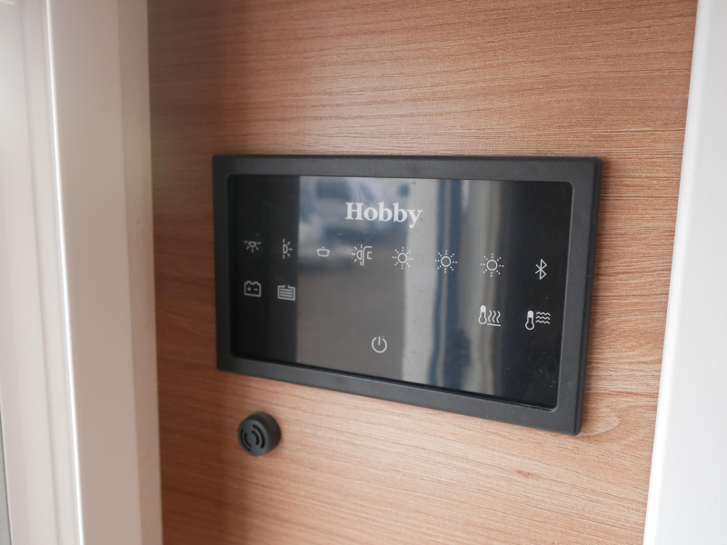 Hobby De Luxe 440 SF Incl. mover en fietsenrek  foto: 15