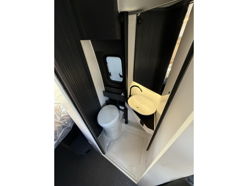 Adria Twin Supreme 600 SPB -AUTOMATIK- Foto: 15