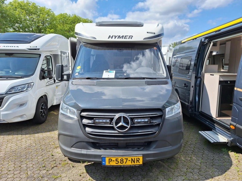Hymer Tramp S 585 HEFBED + LENGTE BEDDEN  foto: 1