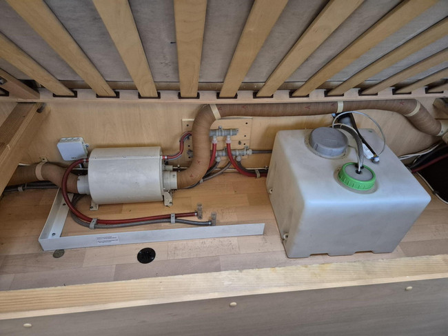 Dethleffs EN3 Enkele bedden, mover UNIEK aparte badkamer+ VT foto: 21