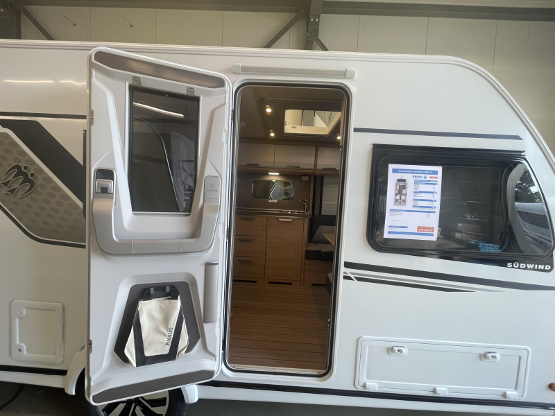 Knaus Sudwind Black Selection 540 UE +vloerverwarming+EcoPore+  foto: 2