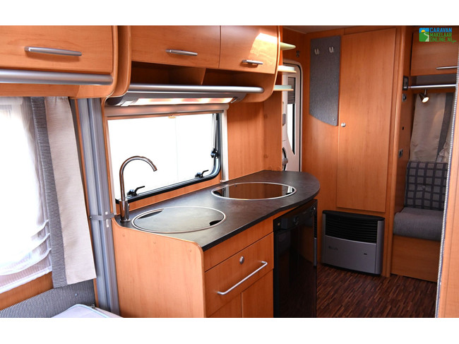 Eriba Living Pulse 440 Foto: 9
