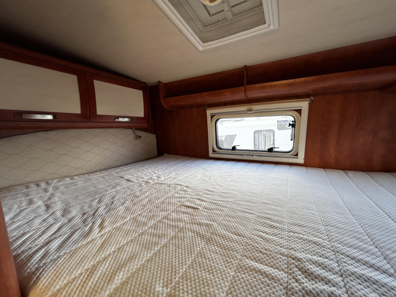 P.L.A. Camper Plasy 491 Dwarsbed/Euro-5/2013/7.2m  foto: 17