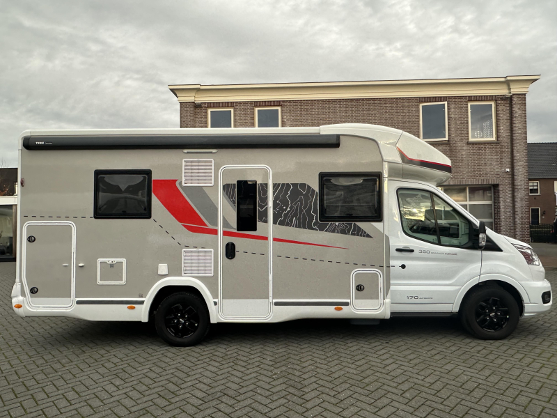 Challenger Graphite Ultimate 380 ( Chausson 720 ), 5 pers.  foto: 1