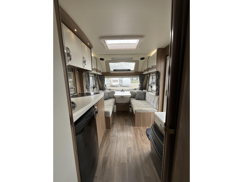 Sprite Alpine 470 CF MOVER-AWNING-NEAT photo: 9