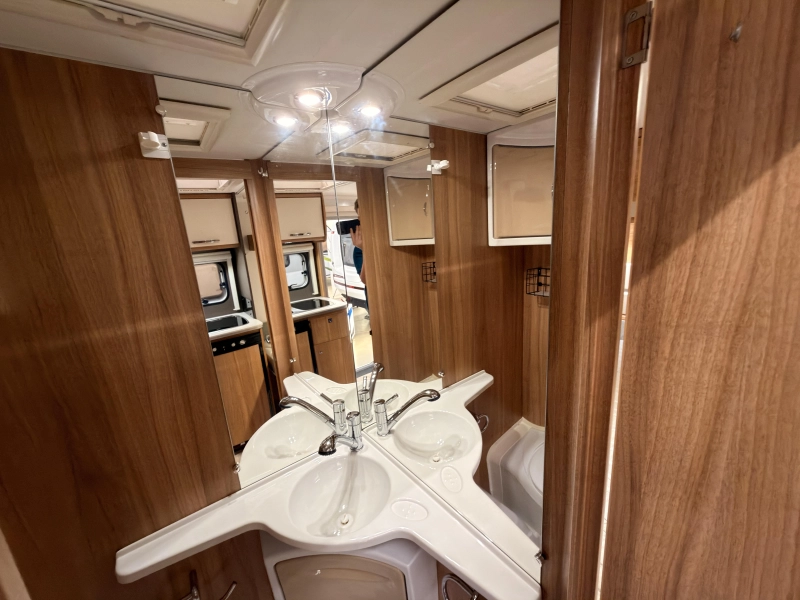 Caravelair Antares Style 450 Luifel+mover+voortent  foto: 10