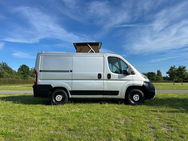 Compacte Buscamper Citroën Jumper | Zonnepaneel | Achterruitrij Camera | Trekhaak | Airco foto: 8