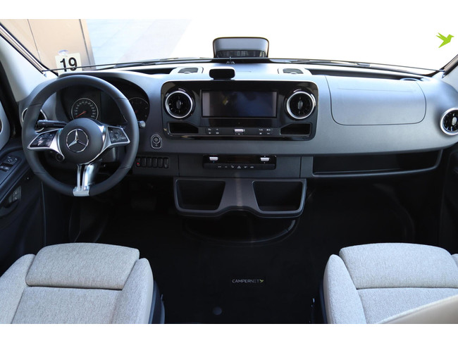 Hymer GT-S 685 170pk Automaat | Face to Face | Lithium | Luifel | Omvormer | Dieselverwarming | LED koplampen | Wifi router | Stoelver foto: 21