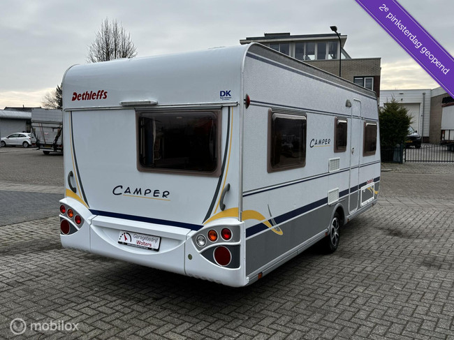 Dethleffs 500 Camper rondzit treinzit 3x stapelbed voortent foto: 4