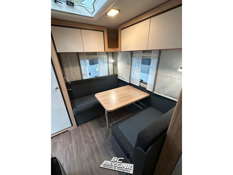 Knaus Sport 420 QD Querbetten 210 CM LANG! Foto: 4