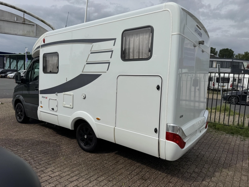 Hymer Van 520 S Einzelbetten Raumwunder Foto: 31