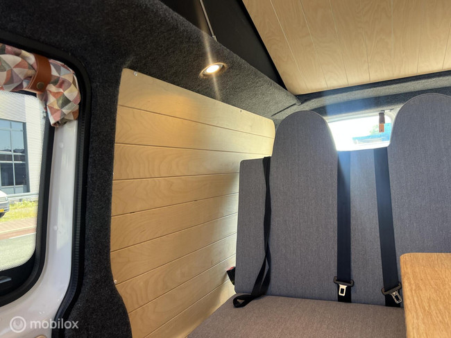 Volkswagen T6 2019 Florida L2H1 98k km Two-tone foto: 19
