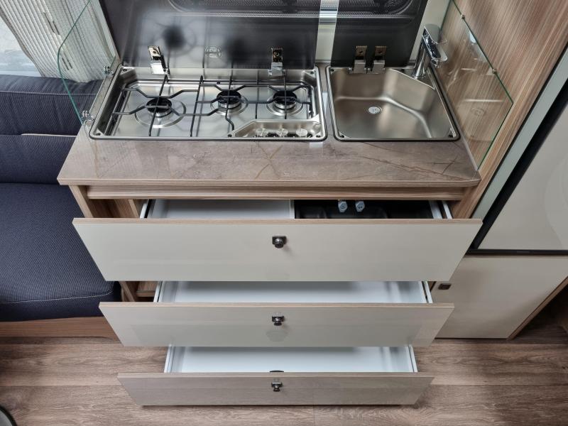 Fendt Tendenza 465 SFB 1800 kg as - Combi 4e  foto: 11