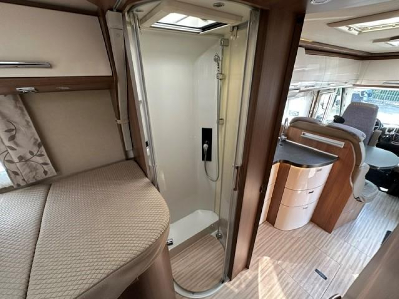 Carthago C-Tourer I 149 GÉÉN HEFBED LEVELSYSTEEM  foto: 12