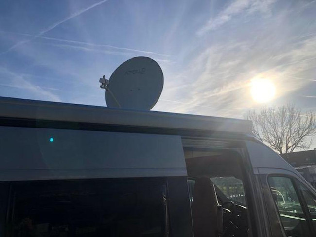 P\u00f6ssl Globecar 600 buscamper 6 mtr foto: 6