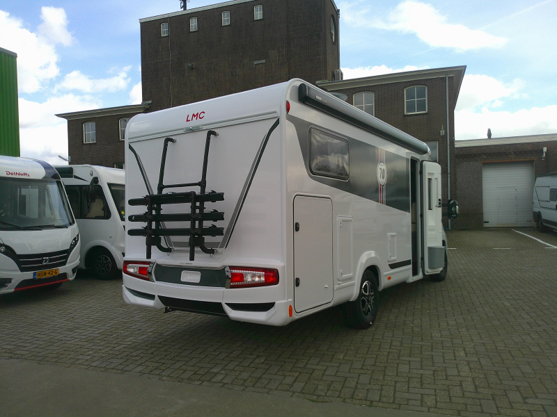 LMC Tourer 660 G 70-Years automaat  foto: 16