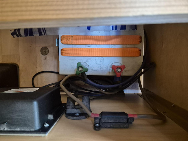 Dethleffs EN3 Enkele bedden, mover UNIEK aparte badkamer+ VT foto: 20