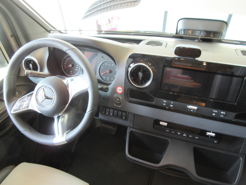 Hymer ML-T 580 4X4 Cross Trail + cama XXL foto: 13
