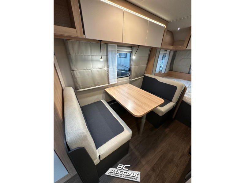 Knaus Sport 500 QDK 3-TIER BUNK BED!! 6-P photo: 2