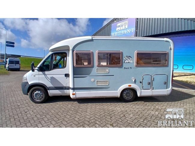 Knaus R06 .. 2005 fransbed foto: 4
