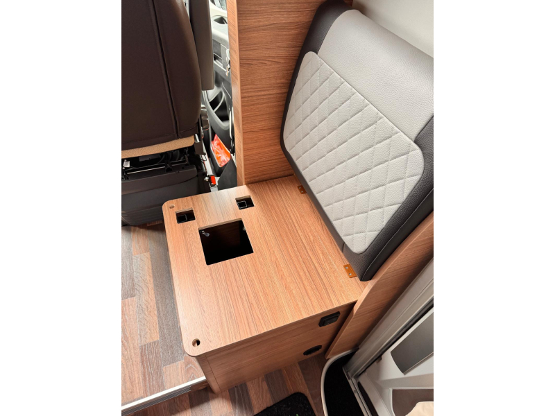 Weinsberg CaraSuite 700 ME EH478 ensuite badkamer  foto: 10
