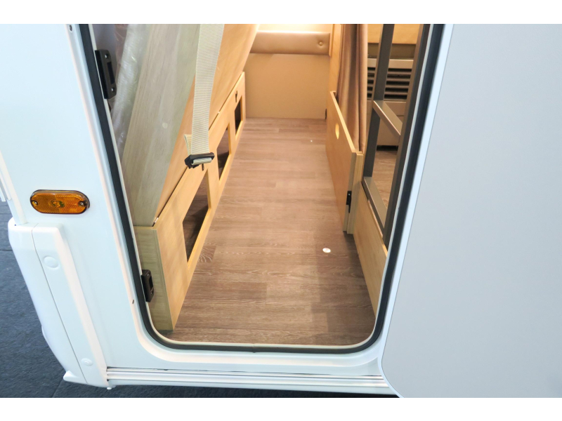 Weinsberg CaraOne 500 FDK STAPELBED+GARAGE 1700 KG  foto: 15