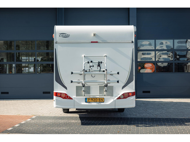 Carado T447 met hefbed foto: 9